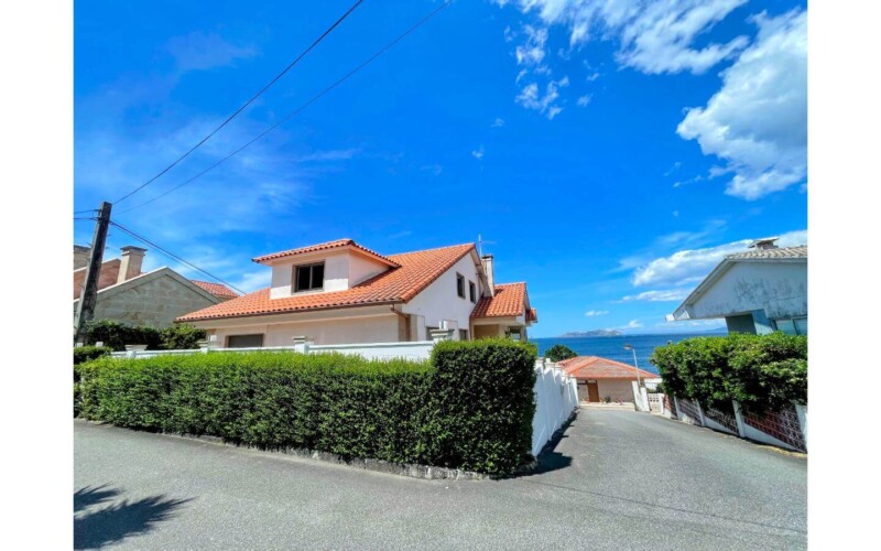 Espectacular Casa frente al mar en Baiona
